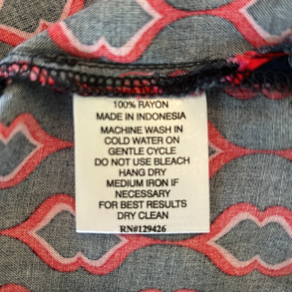 Escapade Beach Cover Up - Picture 3 of 7